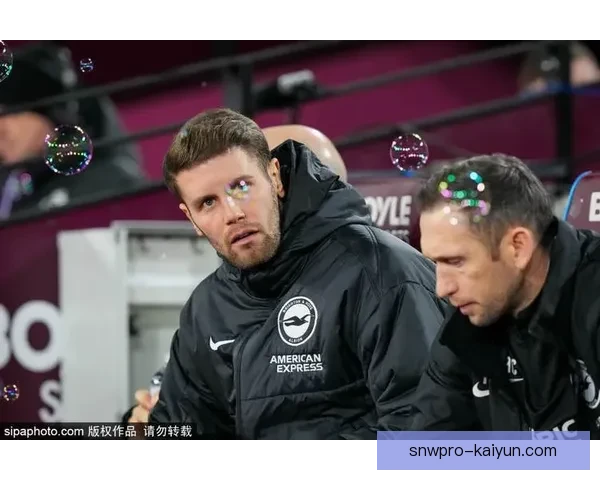 英超佩莱格里尼执教西汉姆表现稳健，力争更好结果