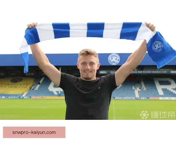 马尔基尼奥斯转会传闻引发关注，近期状态持续稳定。