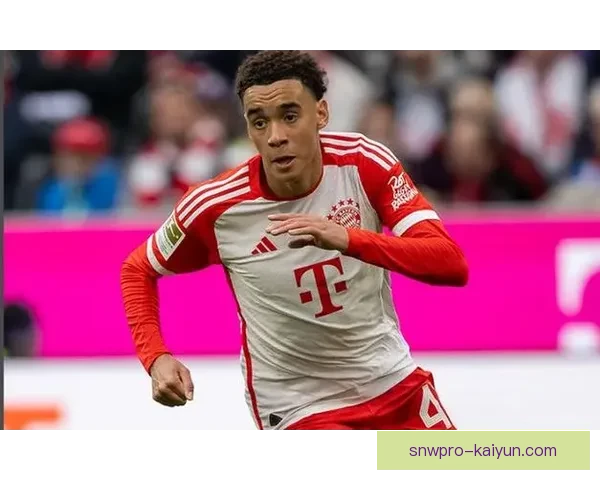 拜仁主帅如何使用穆西亚拉？近期战术安排与角色定位分析期待